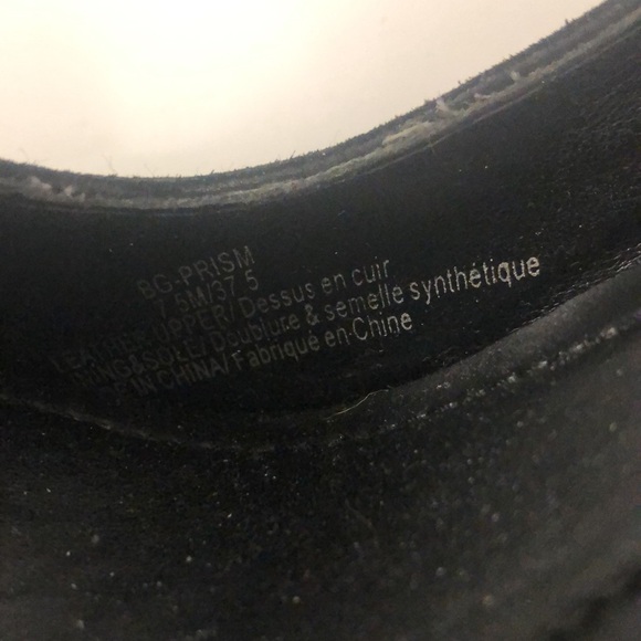 BCBG 7.5 Black High heel Platform Pump Suede metallic Studs Excellent Condition - Picture 10 of 10